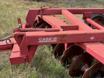 Case 24 Plate 770  Offset Disc.