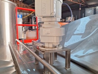 4000 litre mixing tank (Barry Brown ex dairy tank)