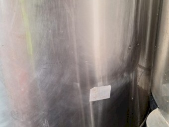 4000 litre mixing tank (Barry Brown ex dairy tank)