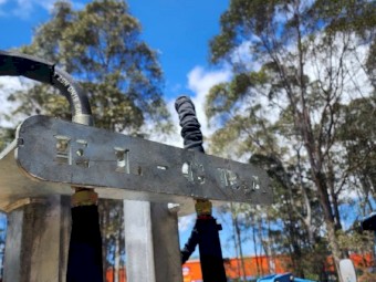 ELGRA HYDRAULIC PERCUSSION POST DRIVER S90 100 CELL