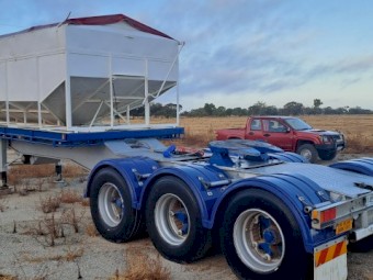 Haulmark 24ft Flat Top Trailer with Gravity Bin