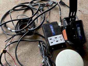 Trimble EZ-Steer GPS