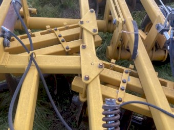 Countrywide Industries 6-4 28 plate Disc Plough 