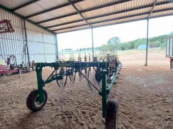 K-Line Delta 14 wheel Compact V-Rake