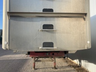 Lyonhaul / Stoodley Tipper A Trailer