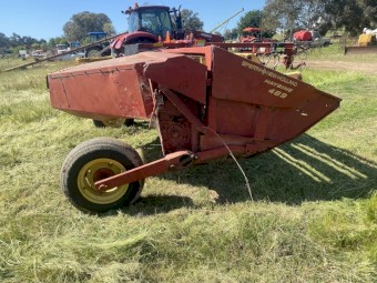 New Holland 489 Mower Conditioner