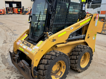 2016 Caterpillar 226B Skidsteer Loader