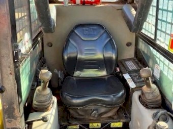 2011 Caterpillar 247B Tracked Skidsteer Loader