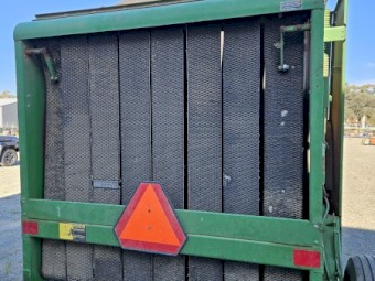 John Deere 530 Baler