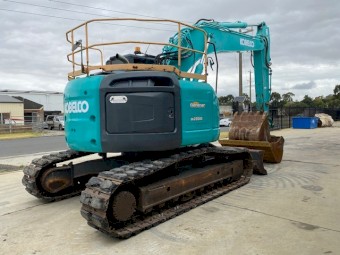 KOBELCO SK235SR-2 WITH BLADE WORK READY