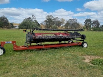 2001 Case IH 2015 Pickup Front