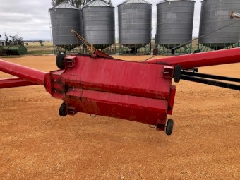 Swing Away Auger Wheatheart 1071