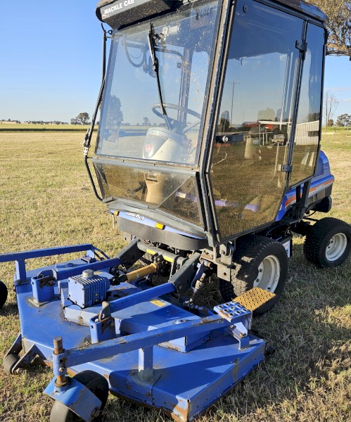 Iseki 4x4 commercial mower