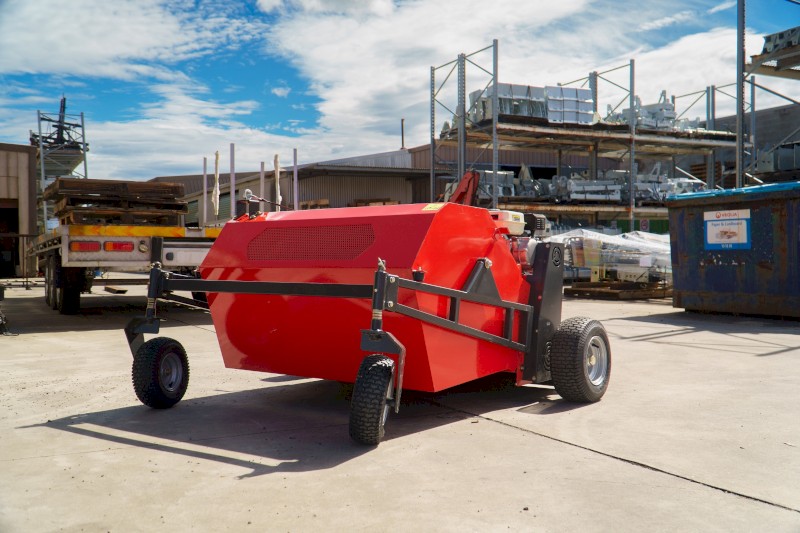 Paddock Cleaner KSP 120 Petrol Driven