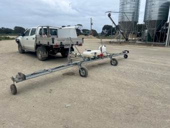 Red Back Heavy Duty Weed Wiper