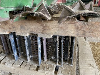 John Deere Concaves & Grates & Feed Accelerator Plates