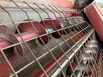 Hutchison 60x10 Swing away auger