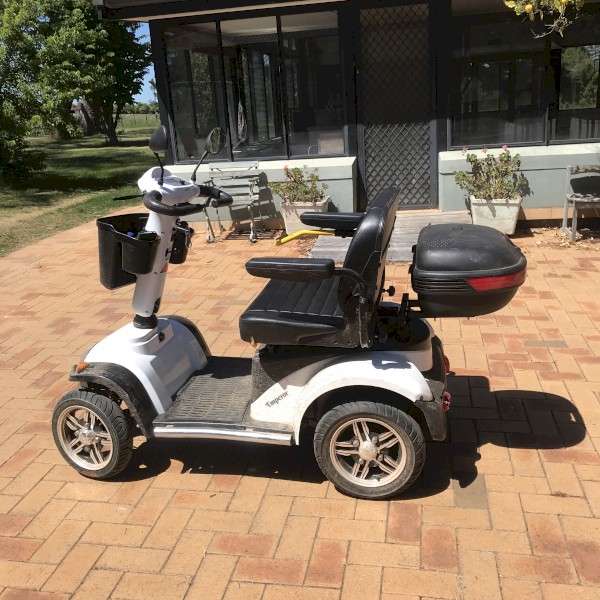 Top Gun Emperor Mobility Scooter