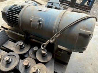 Gantry winch 2 tonne 