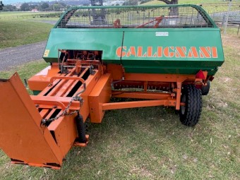 Hay Baler Gallignani 5690 Gold Square Baler