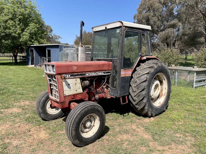 International 784