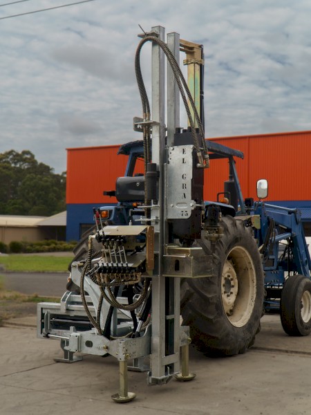 ELGRA HYDRAULIC PERCUSSION POST DRIVER S89 75 CELL WITH SWING SHIFT SET UP POST DRIVER