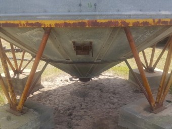 Delarue 40 tonne silo