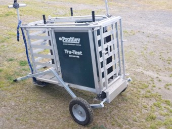 Prattley 3-Way Manual Crate  with Tru-Test S3 Weigh Scale Indicator