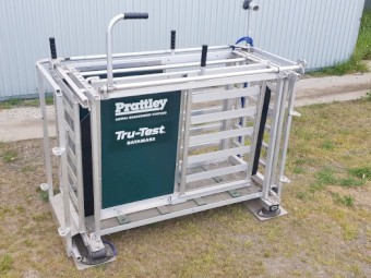 Prattley 3-Way Manual Crate  with Tru-Test S3 Weigh Scale Indicator