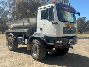 2008 MAN TGM 18.280 4x4 Spreader