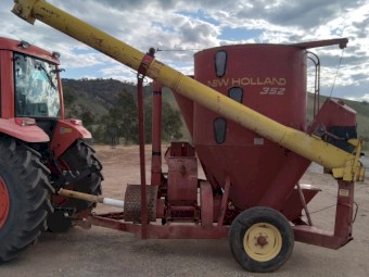 New Holland 352 Mixall