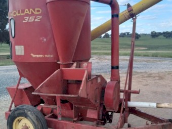 New Holland 352 Mixall