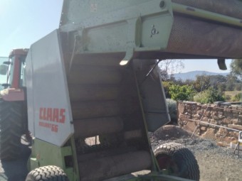 Class Roland 66 Round Baler