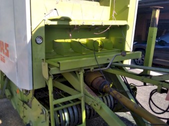 Class Roland 66 Round Baler