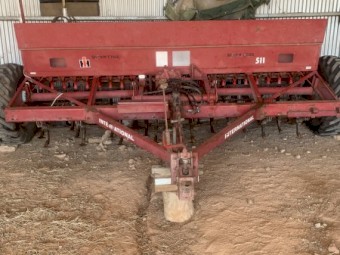 International 511 24 Run