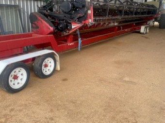 Case 2017  41G Varicut 12.5m Vario front