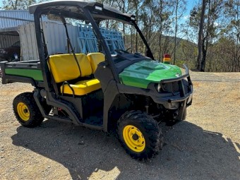 JOHN DEERE GATOR UTV 4X4 