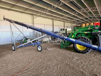 2018 Grainline Auger GMH843