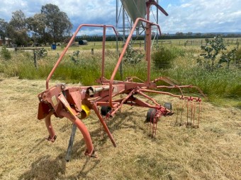 Kverneland TA750 Hay Rake