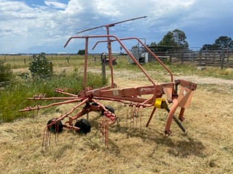 Kverneland TA750 Hay Rake