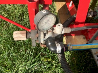Weed Spraying Unit with Remote Control Radio Reel