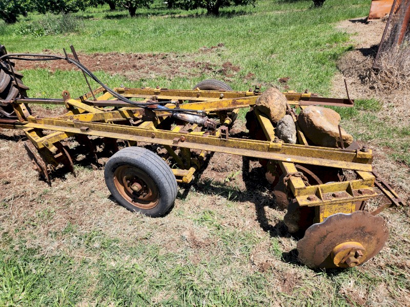 16 Plate Offset Disc Plough