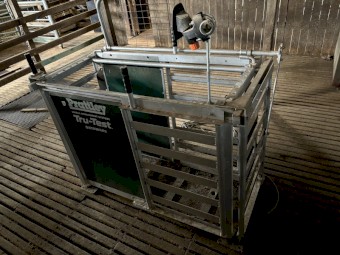 Prattley 3way draft with Gallagher load bars