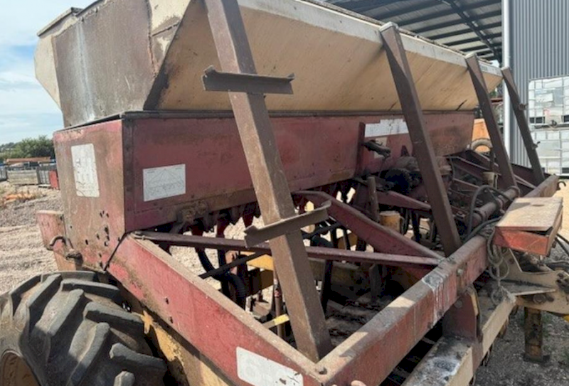 1985 International McCormack 6-2