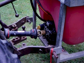 Silvan 400 litre tractor mounted 3 point linkage  boom sprayer