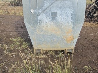 Universal Lickfeeders 4200