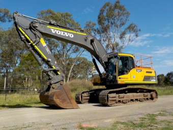9/2021 VOLVO EC300DL 30 TONNE TRACKED CRAWLER EXCAVATOR