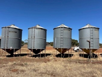 Grain Silos - Approx 60 Tonne 