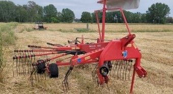 Lely 485S Rotary Rake