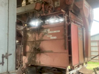  Hanaford Quad Giant and Hanaford Model One Hundred and Twenty 